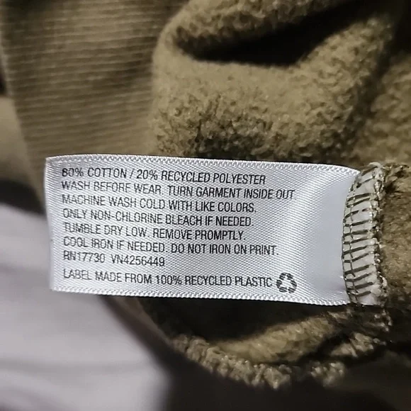 Boys cat&jack sweater xxl (18) - Picture 7 of 10